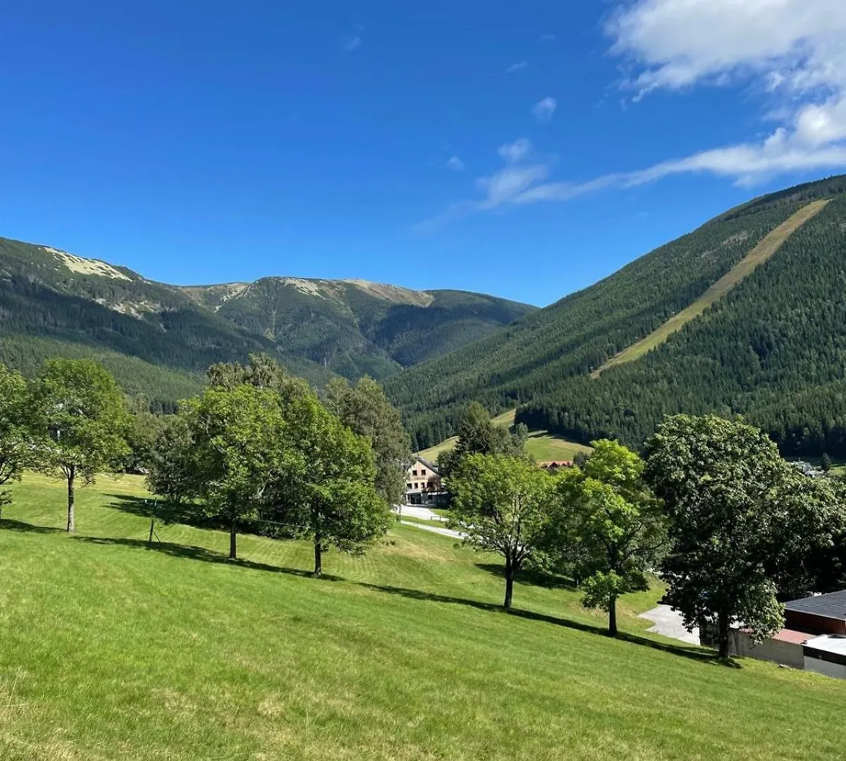 Appartement Apartmany Vysluni Špindlerŭv Mlýn Tsjechië