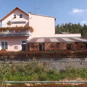 pension-u-vlasku.karlovyvary-hotels.com/